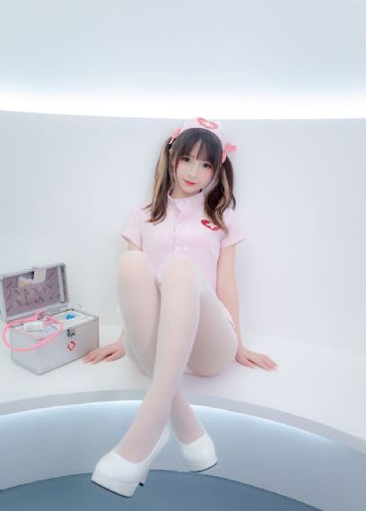 火辣辣的美发店