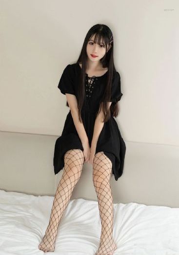 扒开双腿猛进入jk校花免费观看